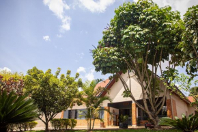 AT HOME VILLAs B&B